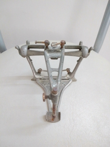 Articulador Dental Gysi Metal Genérico (Usado)