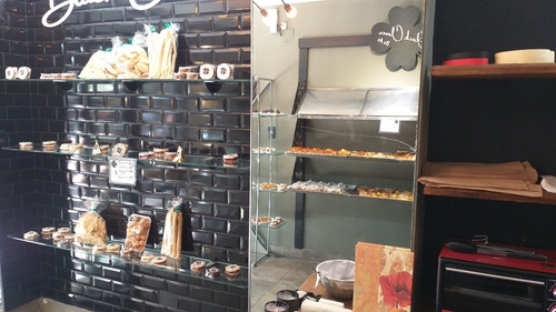 Imagen 5 de 11 de Panaderia Tasa Y Vende L & L Group