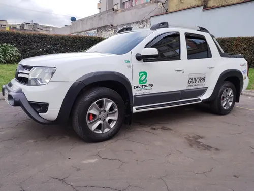 Renault Duster Oroch 2.0 Intens 4X4
