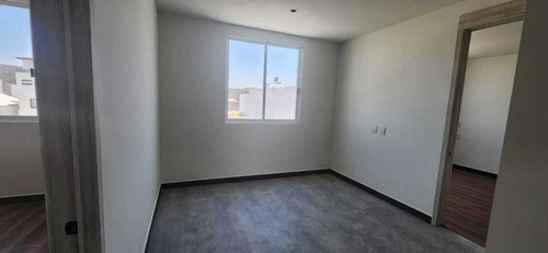 Casa En Venta En Residencial Mallorca, 4 Recamaras, Estudio, Cto Serv, 3 Autos