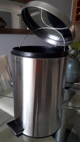 Papelera Acero Inox. D/pedal 5 Lts 