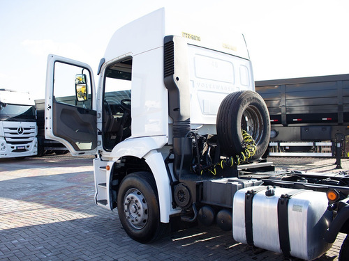 Imagem 7 de 18 de Volks 25420 2018 Trucado Cavalo 25320 25390 25370