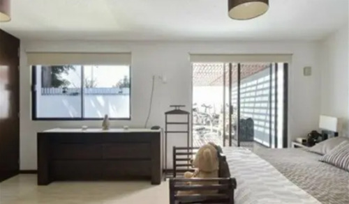Casa En Venta De Adjudicación Bancaria Ubicada En Rancho Vista Hermosa, Coapa, Campestre Coyoacán, 04938 Ciudad De México, Cdmx. Cmr.