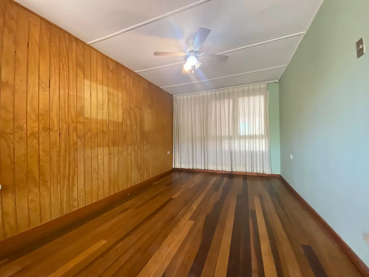Imagen 2 de 27 de Casa En Quillota 3d2b | 2 Estacionamientos