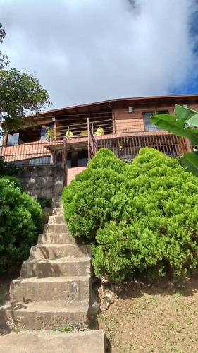 Se Vende Hermosa Casa En Lomas De La Lagunita Caracas Em