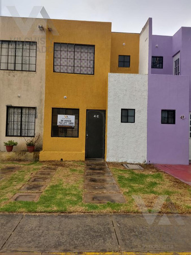 Casa En Venta En Fracc. Bugambilias En San Martin, Toluca