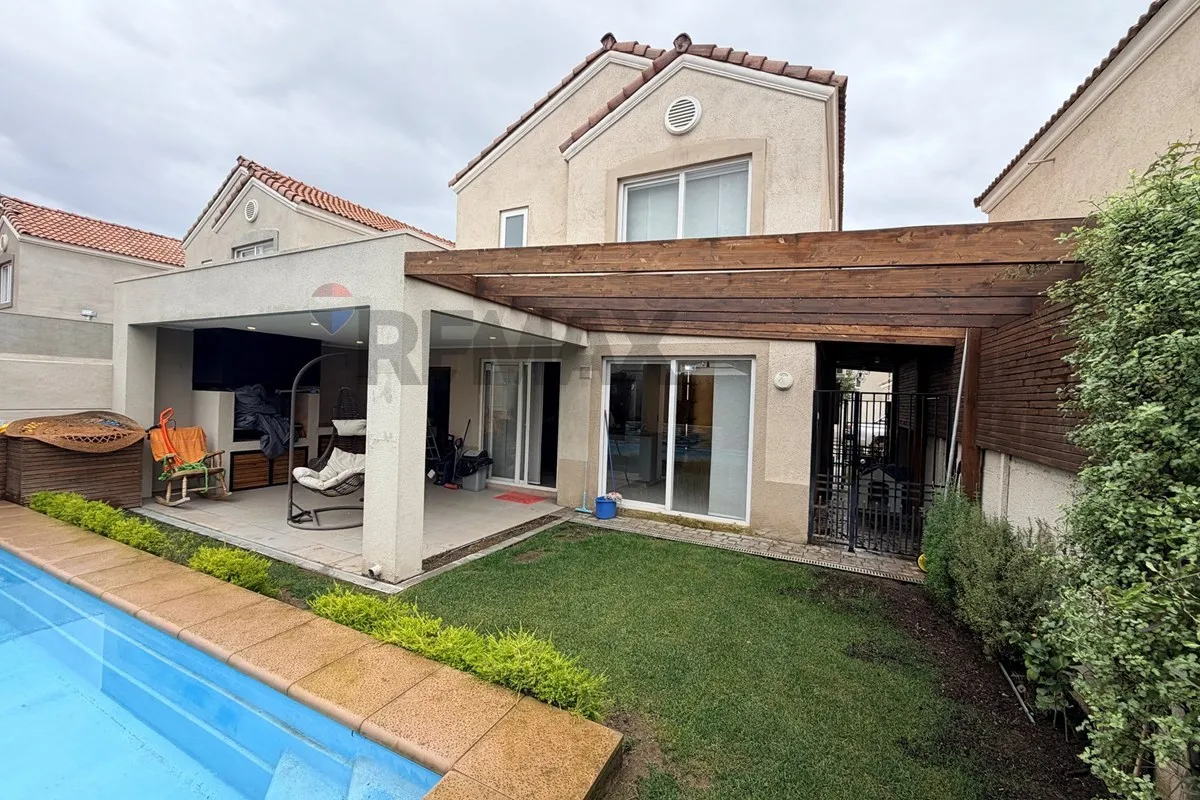 Imagen 1 de 30 de Casa 3d 3b Piscina - Los Alerce - San Bernardo