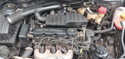 Imagem 4 de 11 de Chevrolet Corsa 2009 1.4 Maxx Econoflex 5p