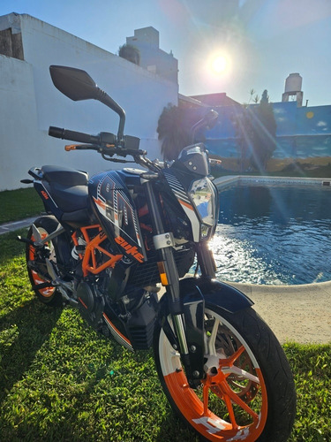Imagen 3 de 24 de Ktm Duke 390