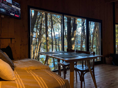 Alquiler Bariloche. Tiny House Sobre Lago Nahuel Huapi