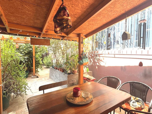 Uf 4.851 Depto En 1 Piso Con Jardín Propio! 1d+2b. Barrio La