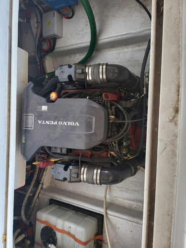 Imagen 4 de 12 de Mara 25 Volvo Penta V8 5.7 Gxi