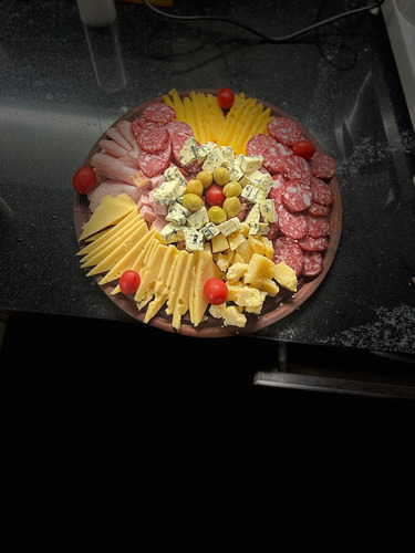 Picada Gourmet Fiambres Tirolesa - Modelo Clásico