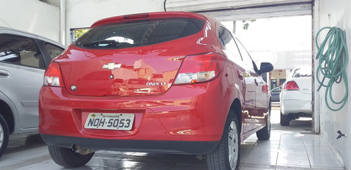 Chevrolet Onix 1.0 Mpfi Lt 8v Flex 4p Manual