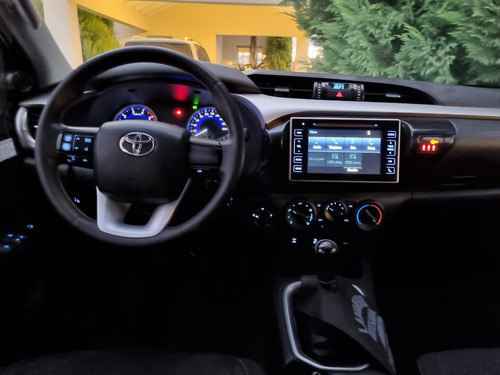 Imagen 7 de 16 de Toyota Hilux