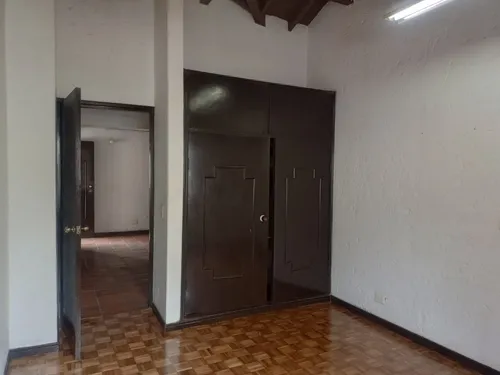 Casa Comercial En Arriendo En Patio Bonito, Poblado
