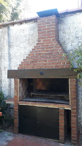 Imagen 14 de 18 de Impecable Casa 3 Amb En Venta Con Jardin Y Garage, V. Balles
