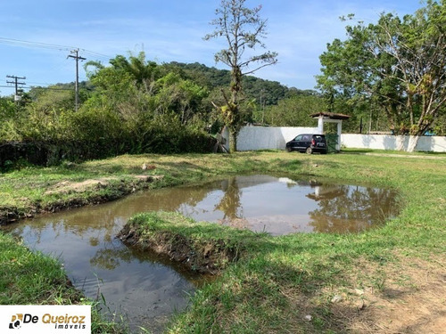 Imagem 4 de 28 de Chácara Em Itanhaém , Bairro Vergara , Isolada, Lado Morro, Usado, Murado, 4 Dormitórios, 1 Banheiro, Sala, Cozinha, Churrasqueira, Varanda - 6017 - 68723769