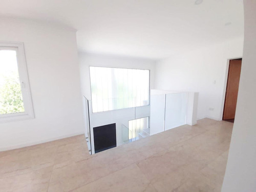 Imagen 9 de 24 de Casa En Venta El Canton Bº Islas A La Laguna C/pileta