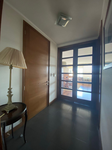 Amplio Departamento, Gran Conectividad A Costanera Norte