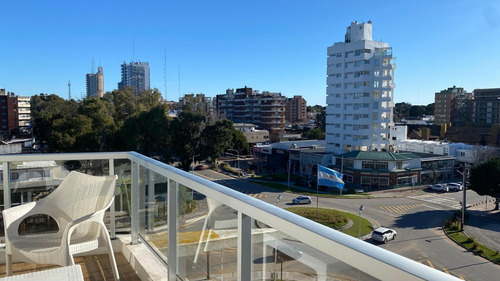 Departamento Moderno 2 Dormitorios En Venta Centro Av Bunge Y Libertador Cerca Del Mar Financiación