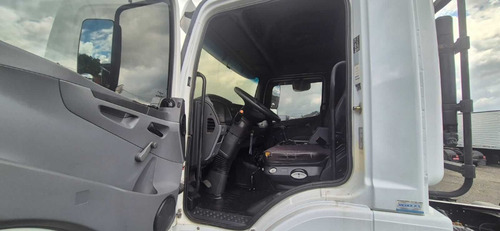 Mercedes Atego 2425 2010/11 6x2 8.50comp. 64539km 0b45