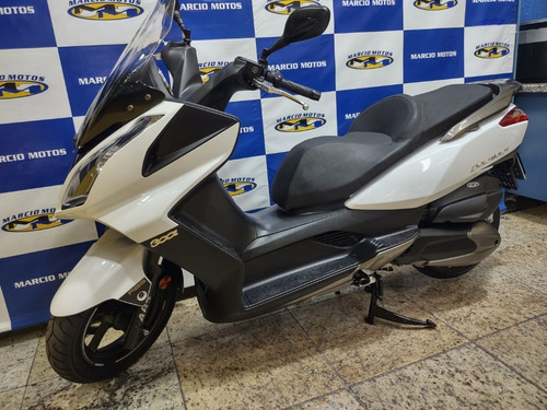 Imagem 4 de 10 de Kymco Downtown 300 I 20/21 Branca