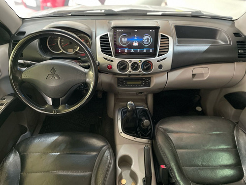 Mitsubishi L200 3.2 Triton Hpe Cab. Dupla 4x4 4p