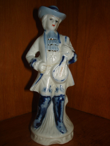 Figura De Porcelana Denmark Antigua Joven Aldeano Pintada A 