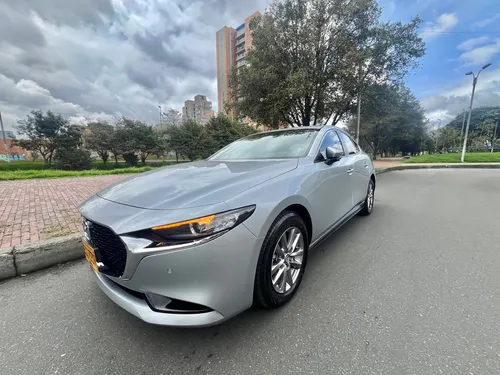 Mazda 3 2.0 Touring At
