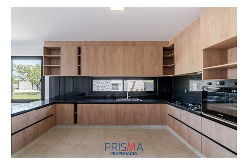 Imagen 7 de 30 de Casa En Cañuelas Country Golf. 3 Dorm. Venta