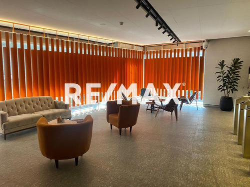 Oficina Comercial En Blvd. Adolfo López Mateos, Col. Alpes