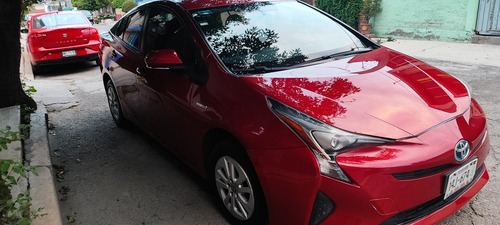 Toyota Prius 1.8 Base Cvt