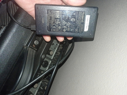 Amplificador Roland Cube Street Ex 50w Preto