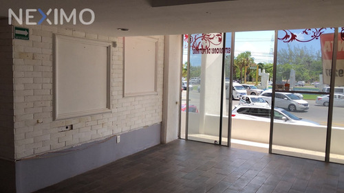 Imagen 1 de 6 de Local Comercial En Renta En Cancun Zona Centro Sobre Avenida Bonampak, Quintana Roo