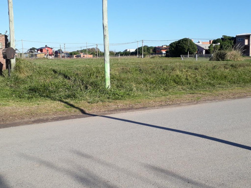 Lotes De 15 X 41.50 M En Mar De Cobo