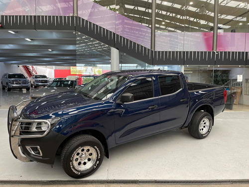Imagen 2 de 13 de Nissan Np300 Frontier 2019 2.5 Xe Aa Paquete De Seguridad Mt
