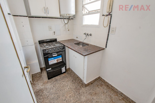 Imagen 14 de 15 de Venta Monoambiente Con Balcon Corrido - Almagro
