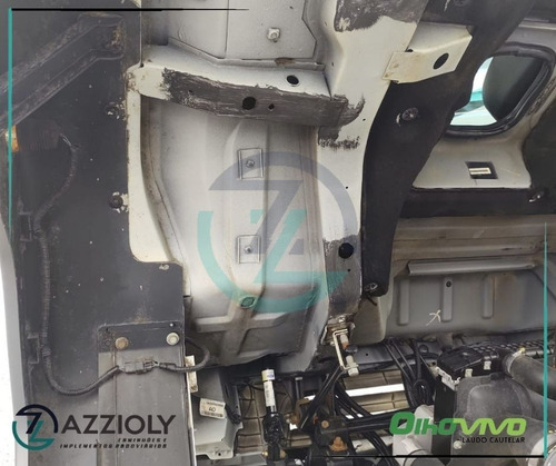 Imagem 11 de 15 de Ford Cargo 816 S 2019 Baú Refrigerado Liso Caminhão 3/4