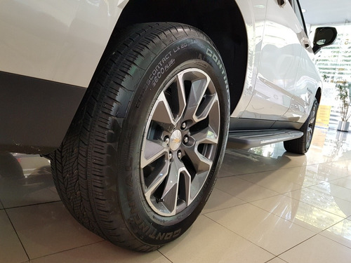 Chevrolet Suburban 2021 5.4 Lt Piel Blanca At