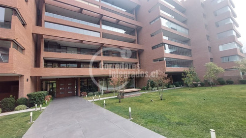 Departamento En Venta De 3 Dorm. En Vitacura