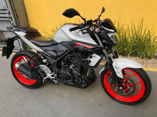 Yamaha Mt-03 Abs - Cinza Fosco E Vermelho