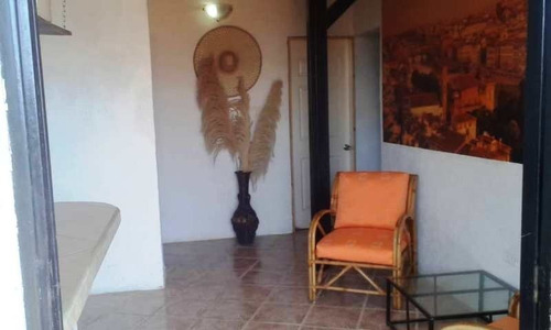 Imagen 6 de 15 de Excelente Oportunidad Casa/ Edificio Con Vista Al Mar Y Montaña. Total 8 Apartamentos Y 1000m2 Terreno. Venta Dueño Directo. Residencias (o Hotel) Uvas Del Mar.
