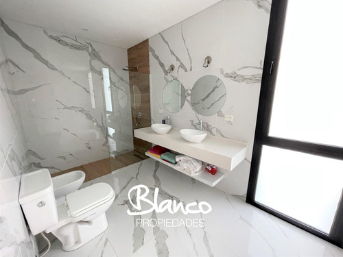 Casa En Venta En Haras Santa Maria, Escobar, G.b.a. Zona Norte