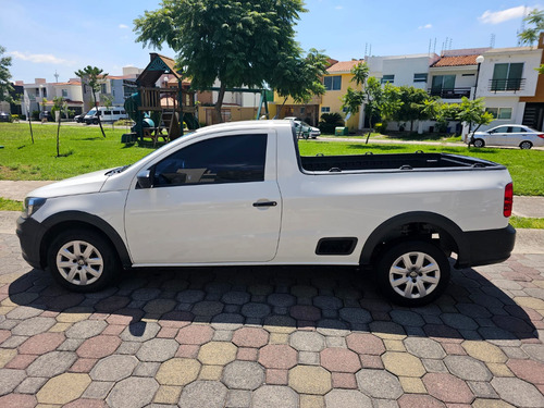 Volkswagen Saveiro 1.6 Starline Ac Mt