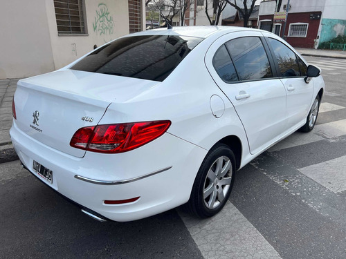 Imagen 5 de 8 de Peugeot 408 2013 2.0 Allure 143cv