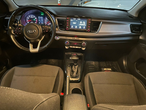 Imagen 9 de 15 de Kia Rio 4cil 1.6l Ex At Sedan 2018