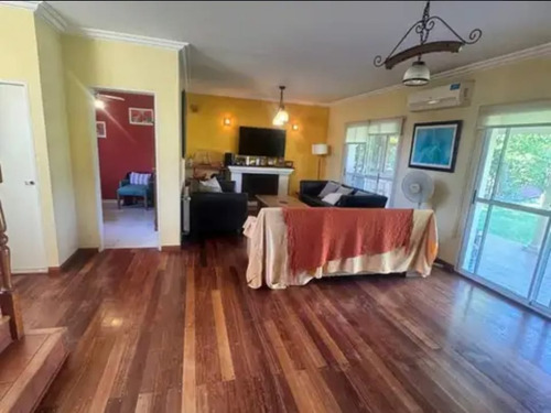 Casa De Excelente Construccion En Barrio Privado San Lucas Village - Ing. Maschwitz