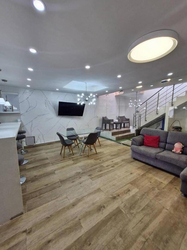 Townhouse En Venta En San Diego - Wc