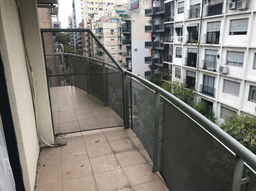 Imagen 7 de 14 de Amplio Monoambiente Divisible Al Frente Con Balcón
